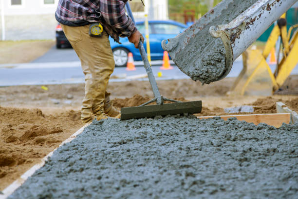 Best Concrete Sidewalk Installation in Edgemoor, DE